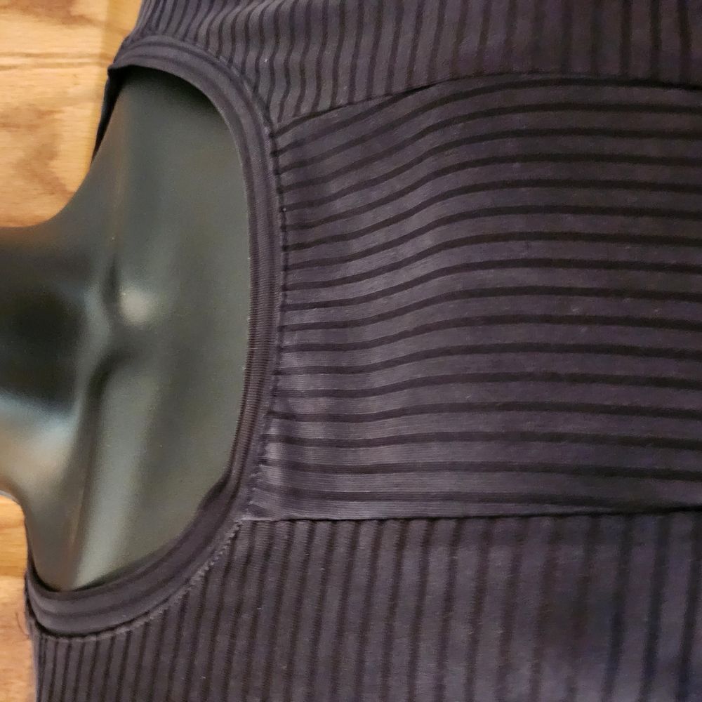 Black Ribbed Short Sleeve Top - Picture 2 of 5
